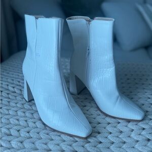 Elegant White Croc-Embossed Ankle Boots